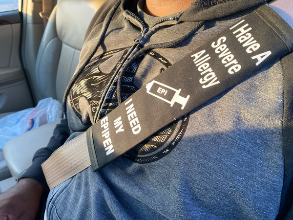 Pullover Pal Awareness Seat Belt Cover (Latex Allergy, Severe Allergy(I need my Epipen), Penicillin Allergy, &  Individual on Blood Thinner)