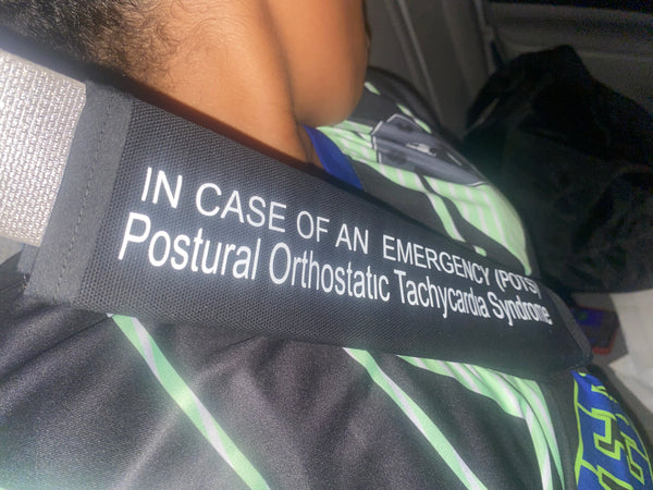 Black Pullover Pal Awareness Seat cover ( IN CASE OF AN EMERGENCY POTS) Postural Orthostatic Thycardia Syndrome